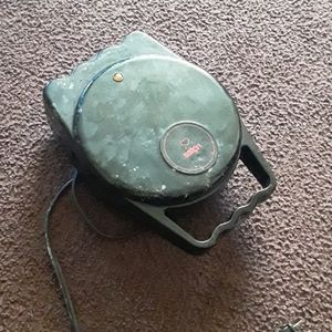 Waffle pancake maker